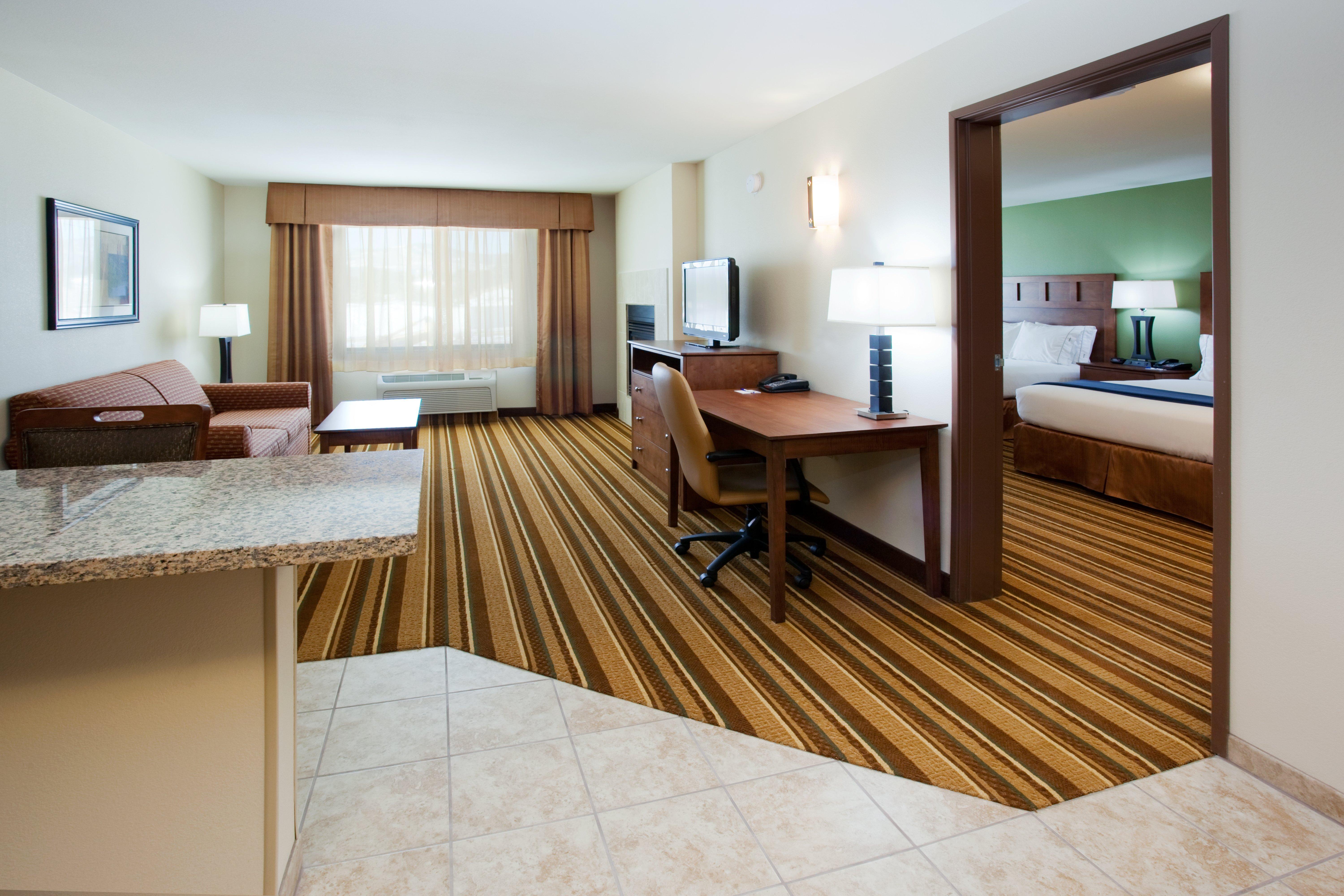 Holiday Inn Express And Suites Los Alamos Entrada Park By Ihg Kültér fotó