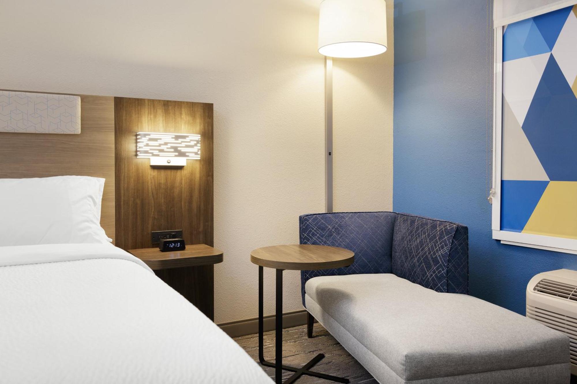Holiday Inn Express And Suites Los Alamos Entrada Park By Ihg Kültér fotó